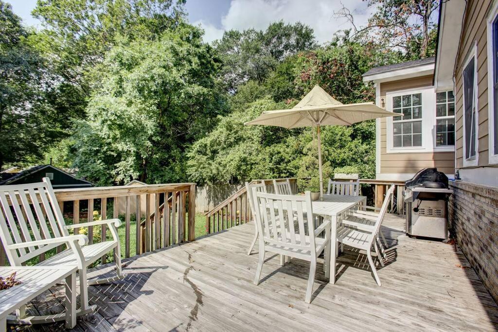 Sleeps16, Spacious Home, Close To Downtown, Beltline, And Walk To Restaurants, 75" Tv, 2 Person Jacuzzi, Ping Pong Атланта Екстериор снимка